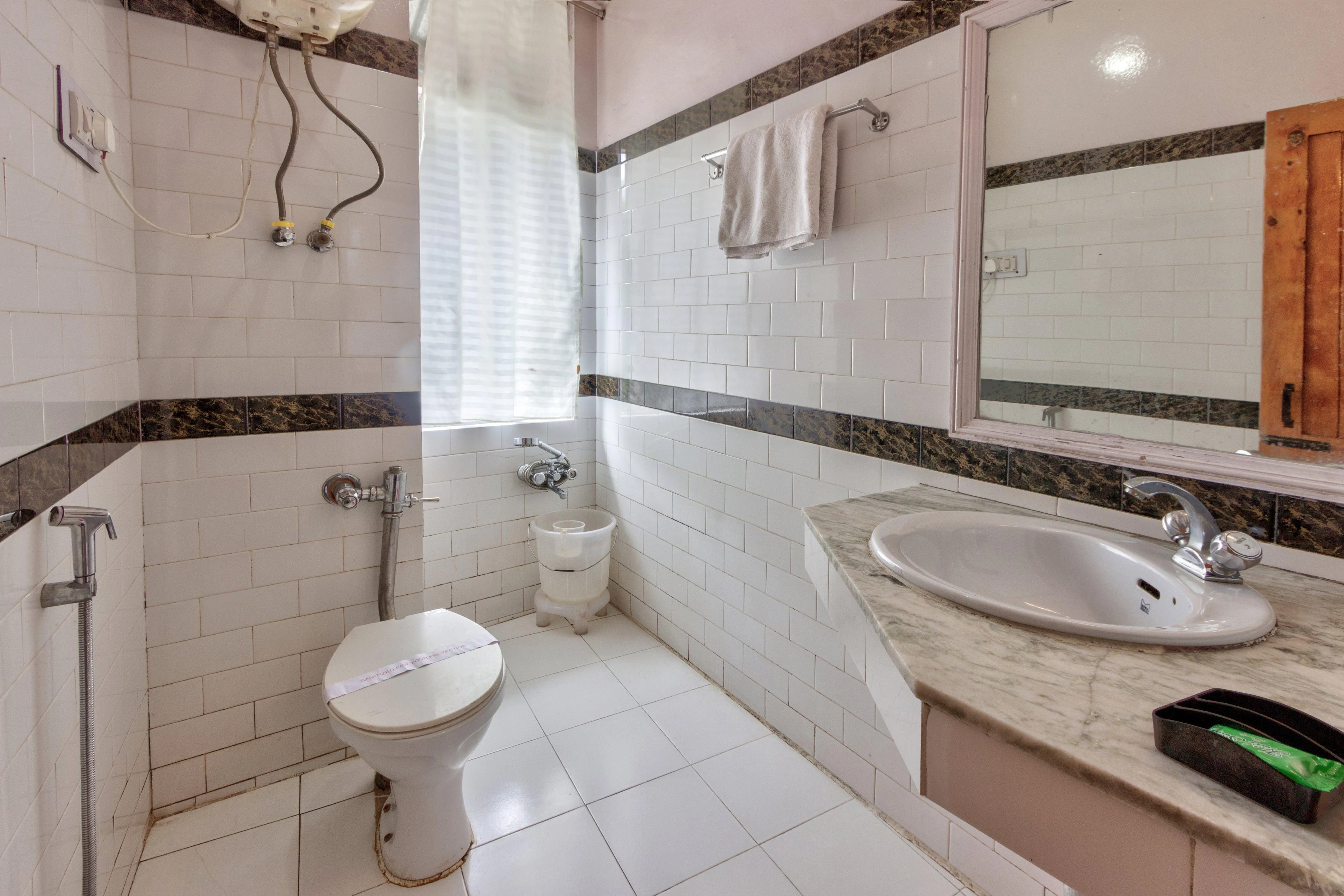 Honeymoon Suite (Mountain Facing Without Balcony).